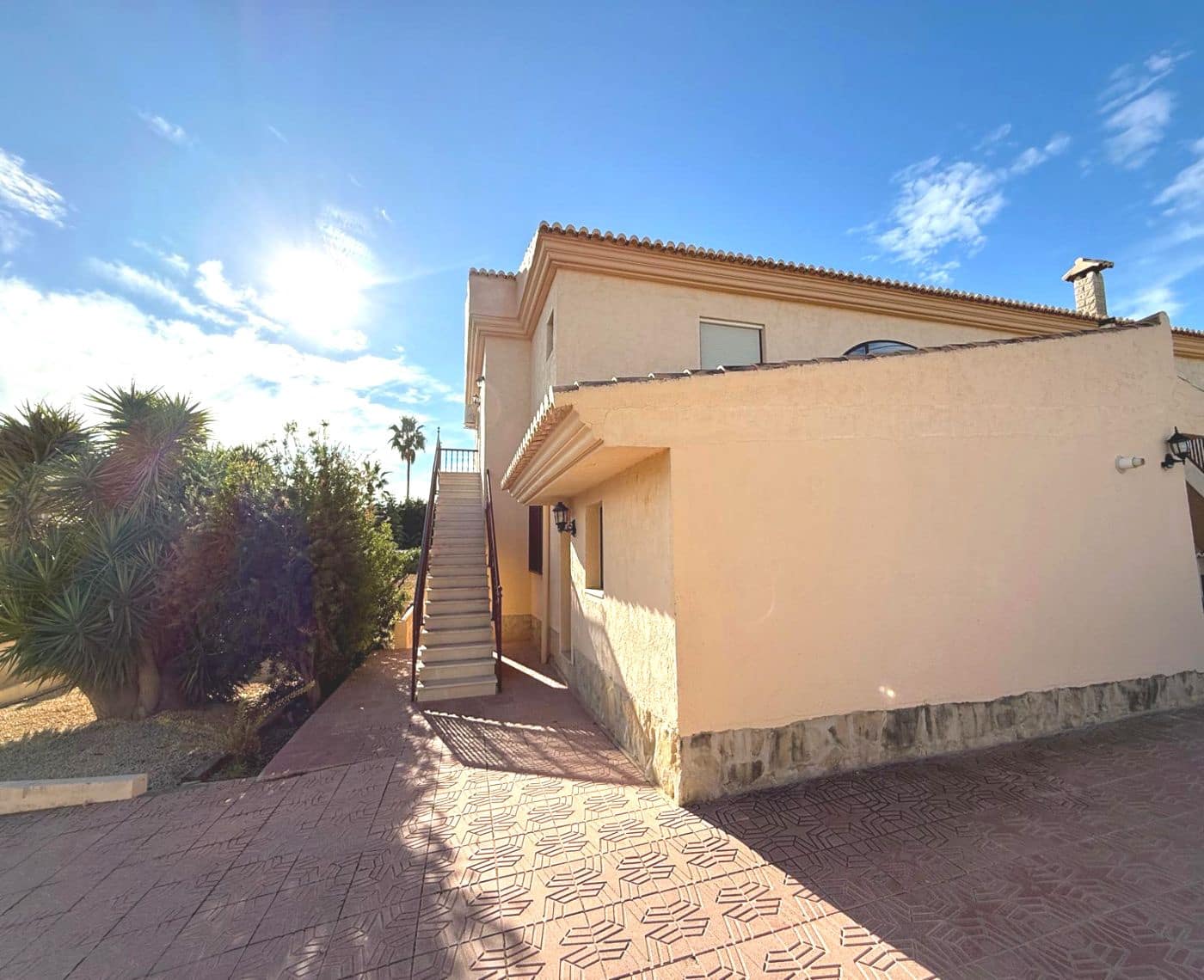 10 bedroom Villa for sale in Calpe / Calp with pool garage - € 950,000 (Ref: 9974264)