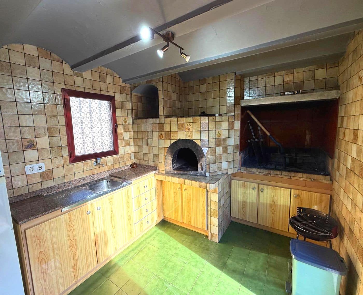 10 bedroom Villa for sale in Calpe / Calp with pool garage - € 950,000 (Ref: 9974264)