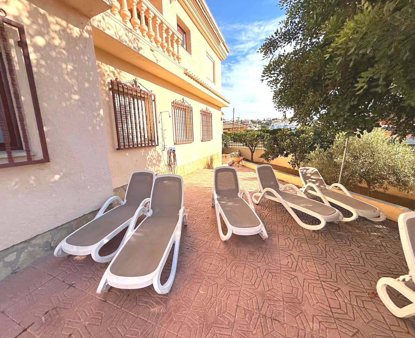 10 bedroom Villa for sale in Calpe / Calp with pool garage - € 950,000 (Ref: 9974264)