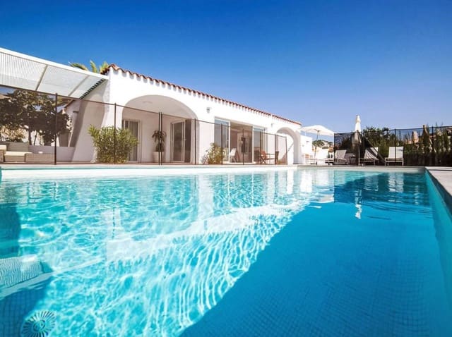 5 sypialnia Willa na sprzedaż w Gargasindi, Calpe / Calp z basenem garażem - 750 000 € (Ref: 9997753)