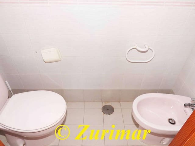 Apartment for sale in Roquetas de Mar with pool - € 149,000 (Ref: 10027590)