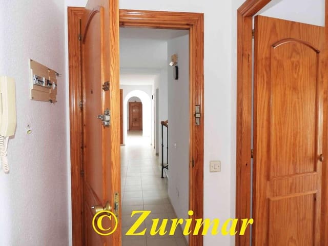 Apartment for sale in Roquetas de Mar with pool - € 149,000 (Ref: 10027590)