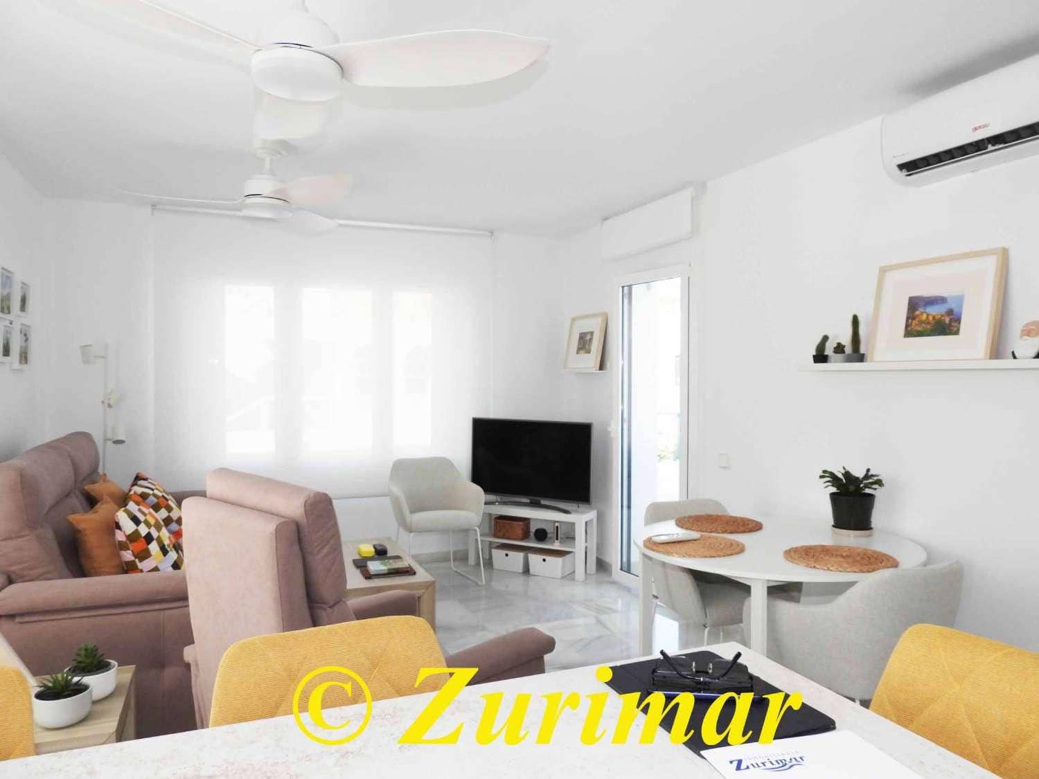 Apartment for sale in Roquetas de Mar with pool - € 195,000 (Ref: 10027637)