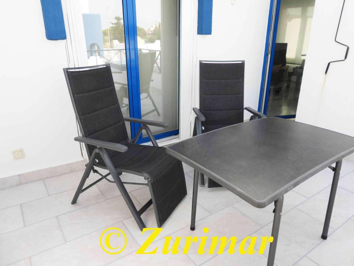 Apartment for sale in Roquetas de Mar with pool - € 195,000 (Ref: 10027637)