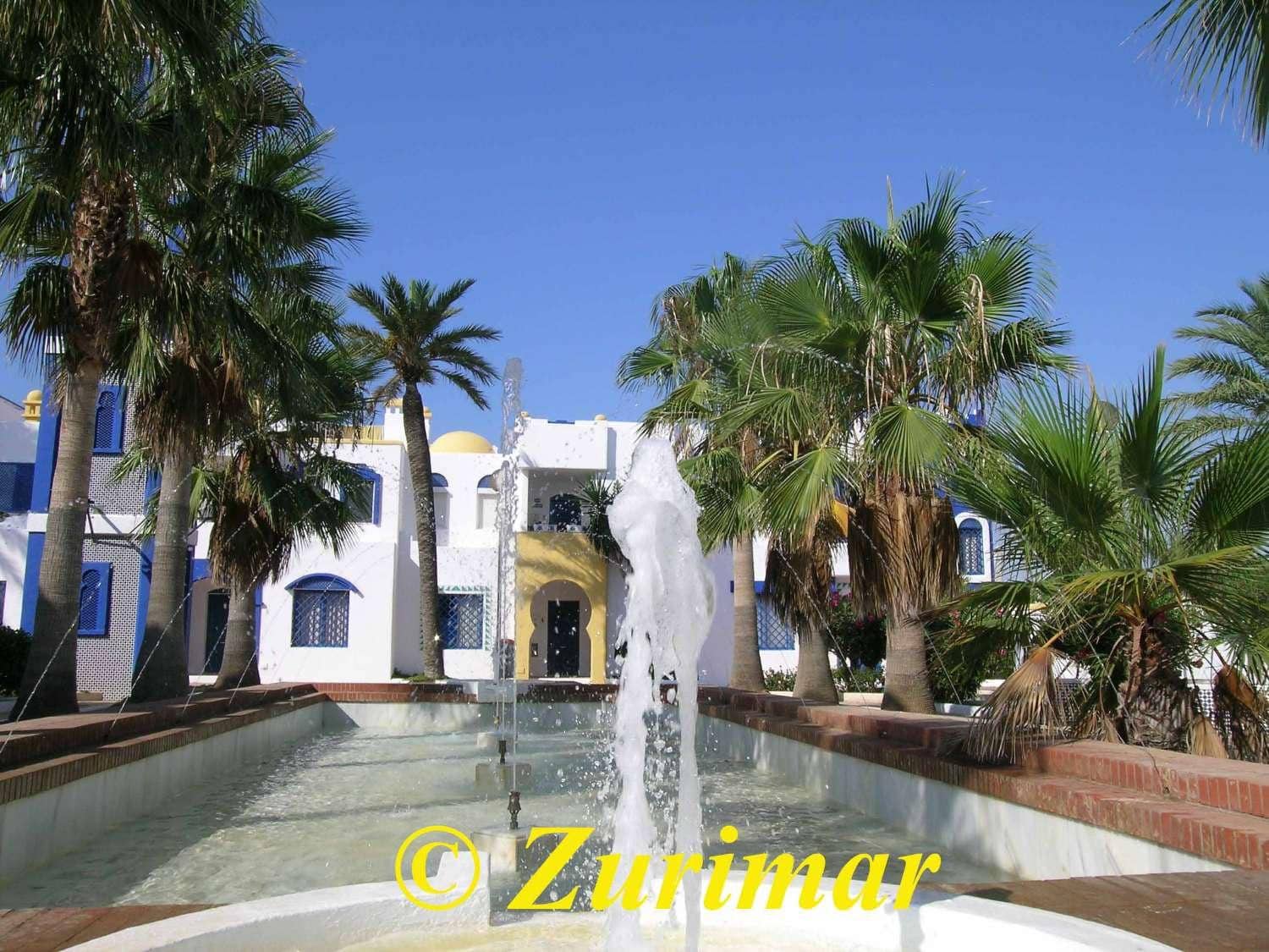 Apartment for sale in Roquetas de Mar with pool - € 195,000 (Ref: 10027637)