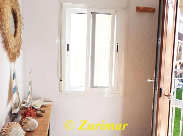 3 bedroom Apartment for sale in Roquetas de Mar with pool - € 210,000 (Ref: 10031066)