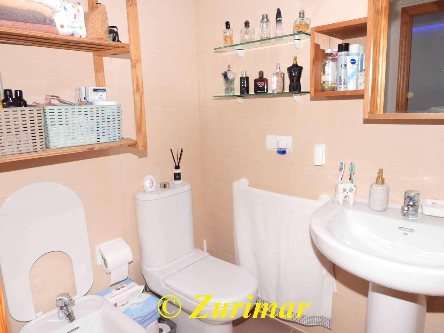 2 Zimmer Wohnung zu verkaufen in Roquetas de Mar mit Garage - 115.000 € (Ref: 10077206)