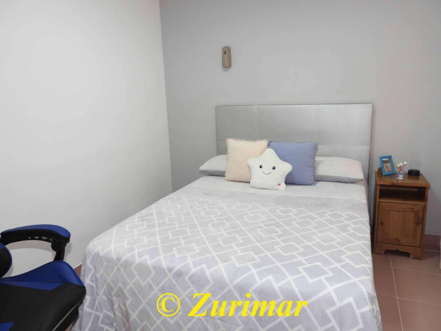 2 Zimmer Wohnung zu verkaufen in Roquetas de Mar mit Garage - 115.000 € (Ref: 10077206)