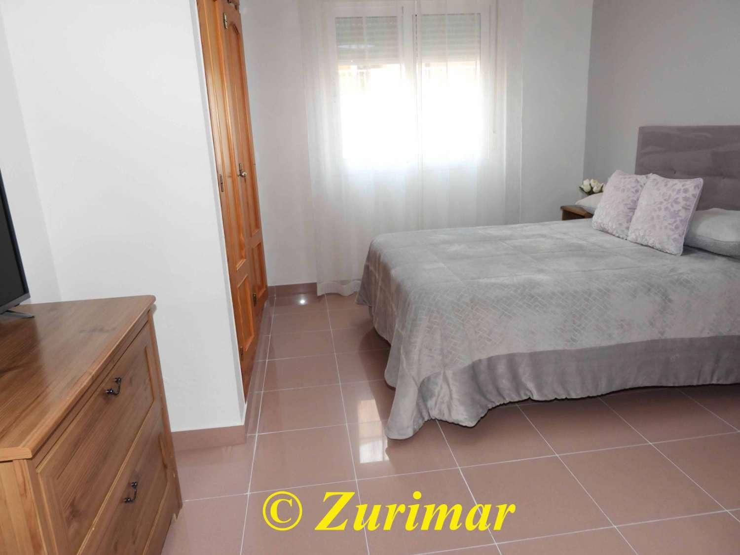 2 Zimmer Wohnung zu verkaufen in Roquetas de Mar mit Garage - 115.000 € (Ref: 10077206)