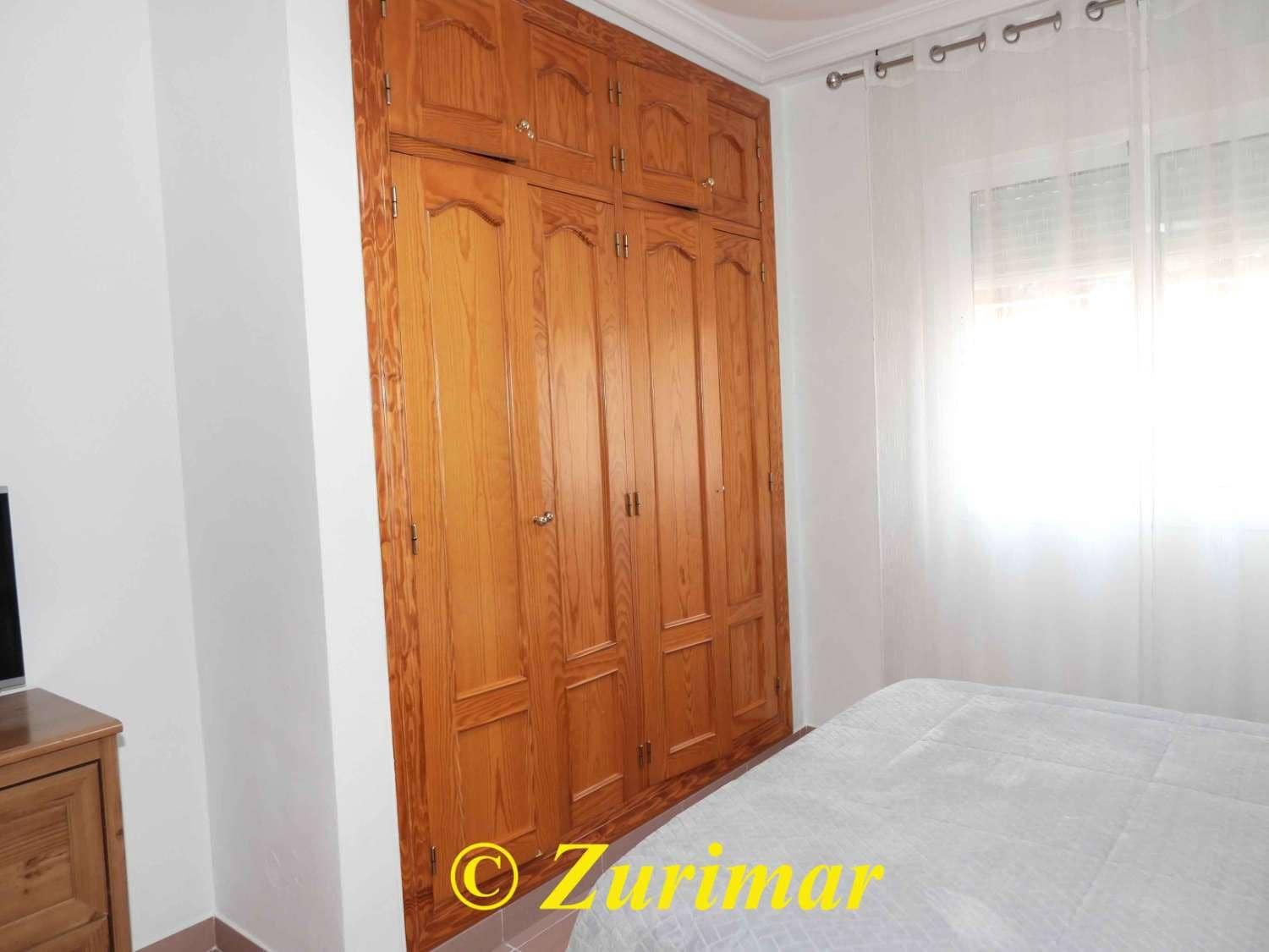 2 Zimmer Wohnung zu verkaufen in Roquetas de Mar mit Garage - 115.000 € (Ref: 10077206)