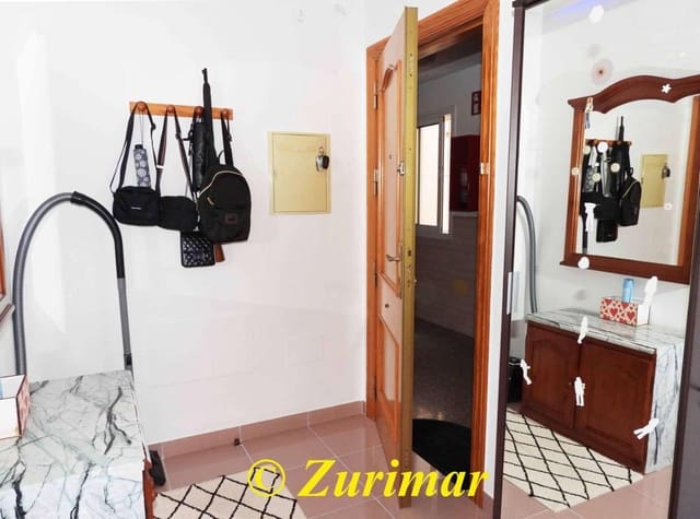 2 Zimmer Wohnung zu verkaufen in Roquetas de Mar mit Garage - 115.000 € (Ref: 10077206)