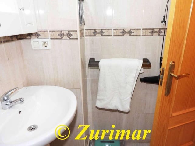 Estudio en Roquetas de Mar en venta con piscina garaje - 90.000 € (Ref: 10099628)