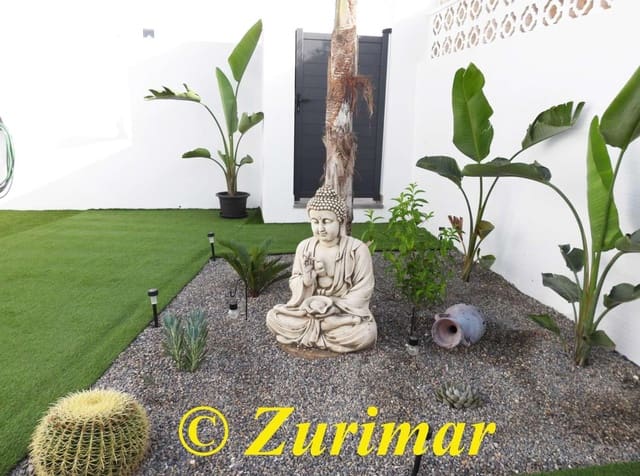4 quarto Moradia para venda em Roquetas de Mar com garagem - 650 000 € (Ref: 10123361)