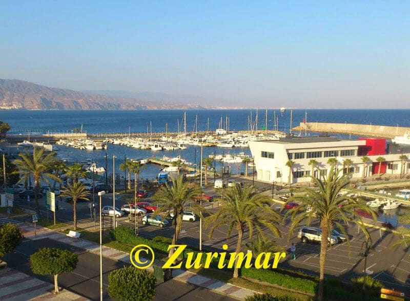 Apartamento para venda em Roquetas de Mar com piscina garagem - 155 000 € (Ref: 10144993)