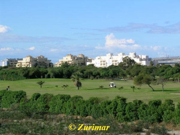 Apartment for sale in Roquetas de Mar with pool garage - € 155,000 (Ref: 10144993)