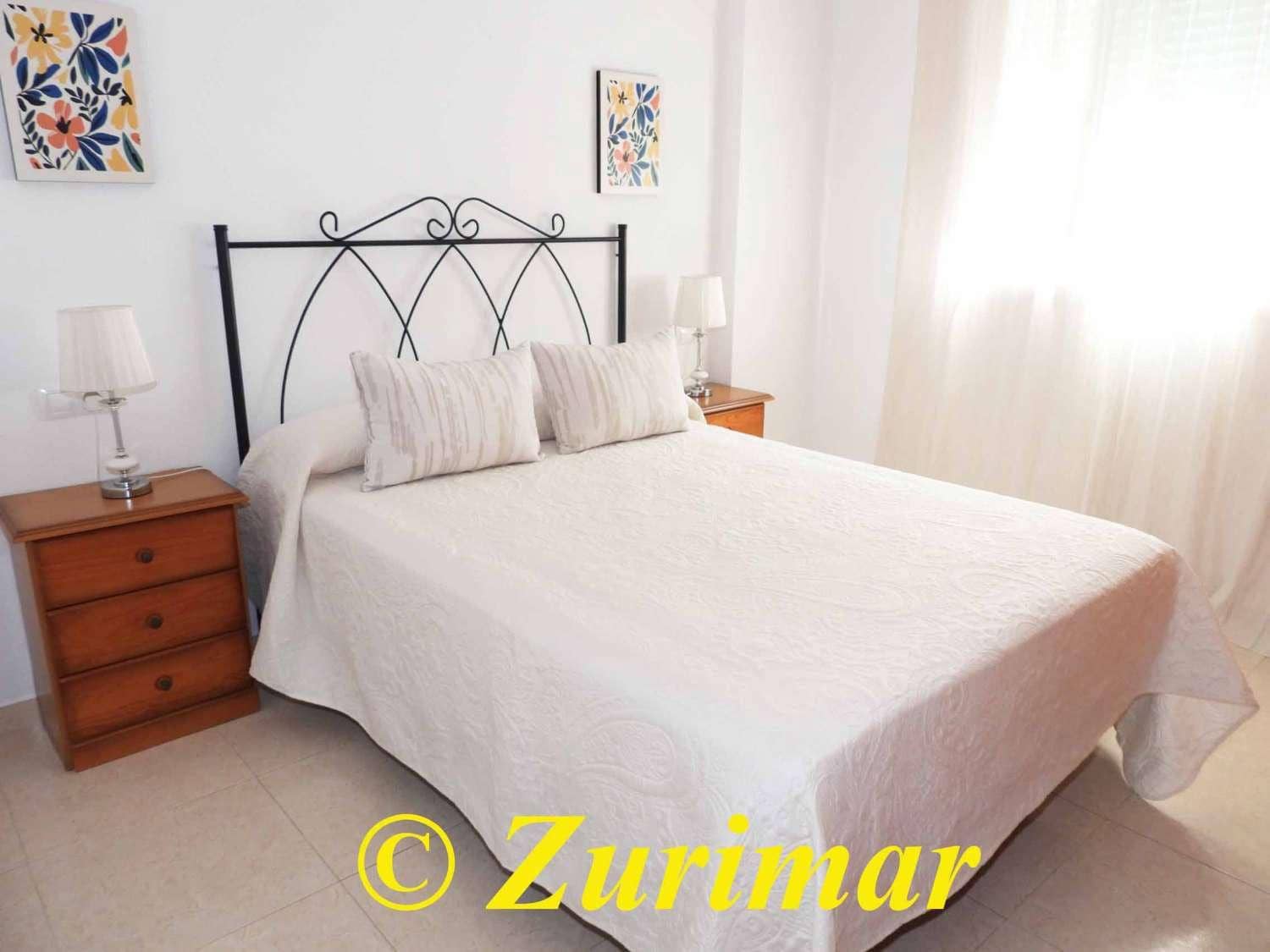 Apartment for sale in Roquetas de Mar with pool garage - € 155,000 (Ref: 10144993)