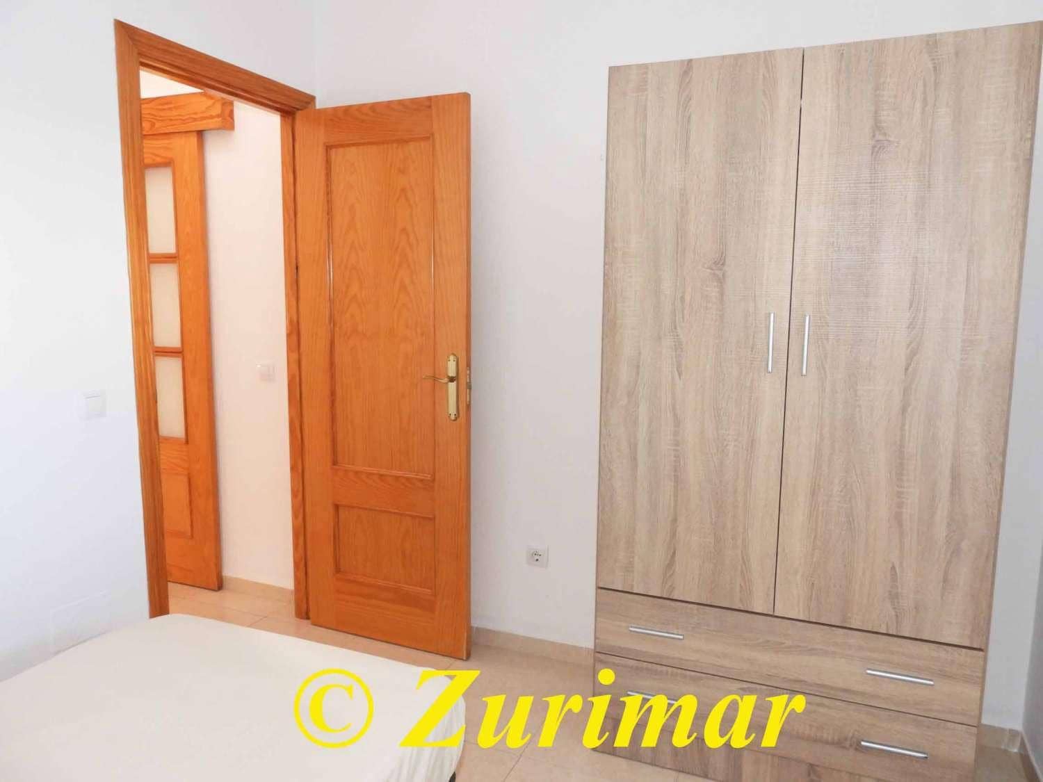 Apartment for sale in Roquetas de Mar with pool garage - € 155,000 (Ref: 10144993)
