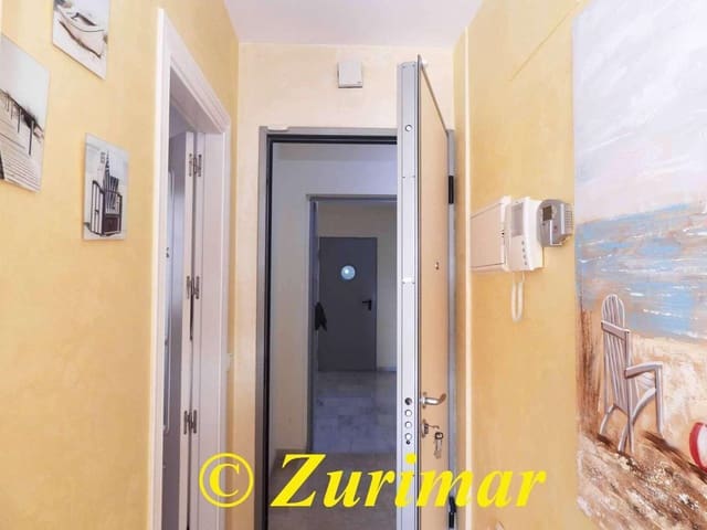 2 soverom Leilighet til salgs i Roquetas de Mar med svømmebasseng garasje - € 227 000 (Ref: 10168096)