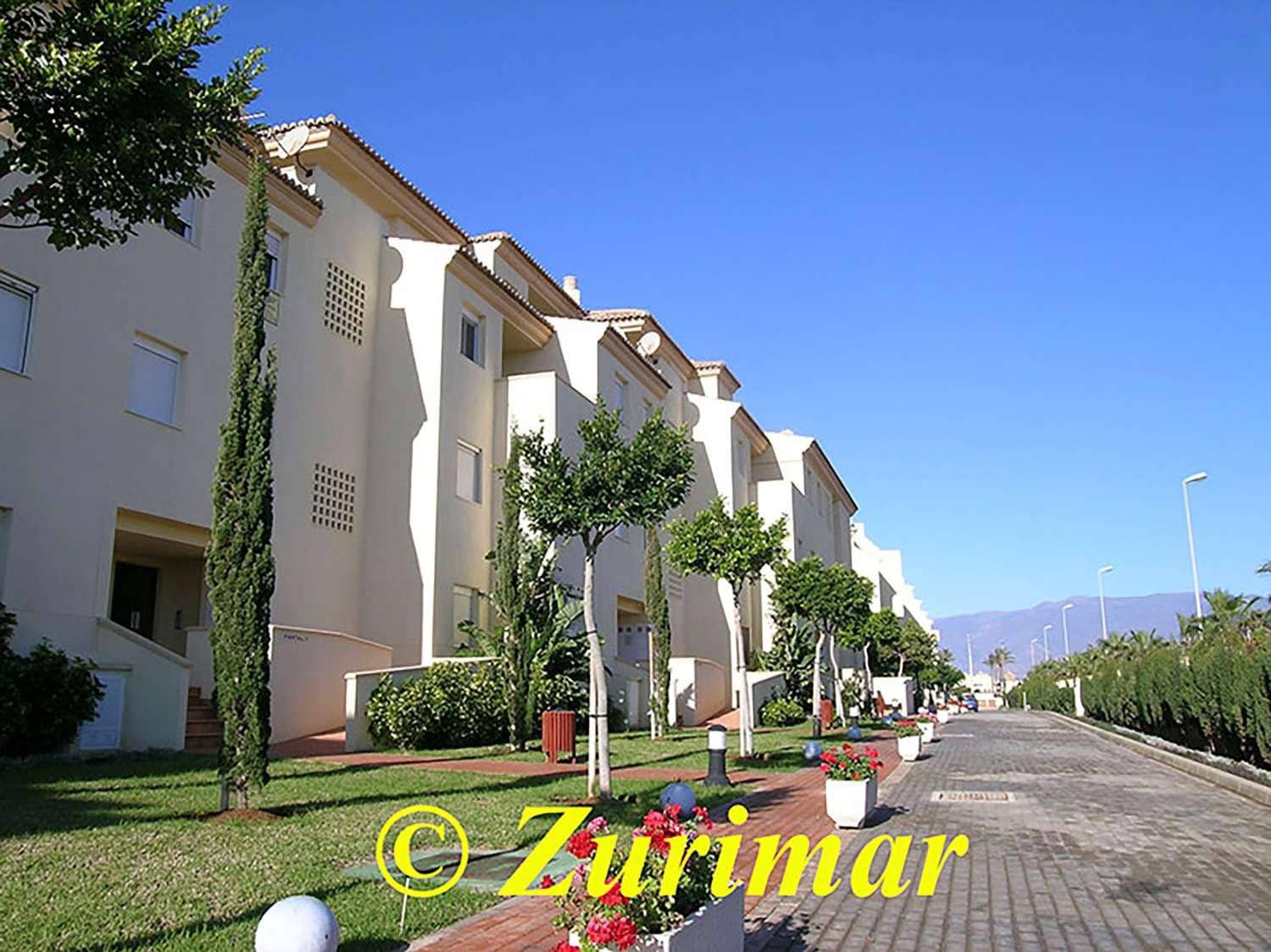 1 Zimmer Apartment zu verkaufen in Roquetas de Mar mit Pool Garage - 189.000 € (Ref: 10184134)