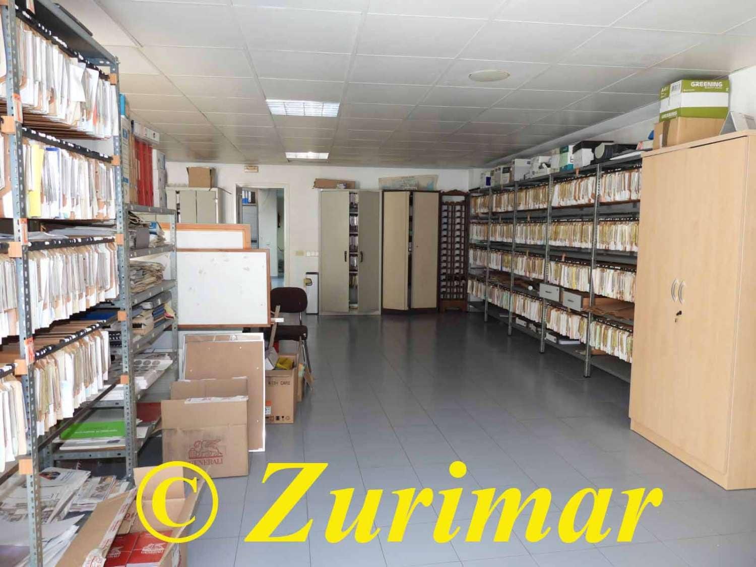 Comercial para venda em Roquetas de Mar - 280 000 € (Ref: 7843685)