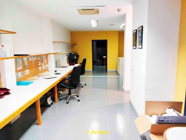 Kommersiell til salgs i Roquetas de Mar - € 87 500 (Ref: 8737640)