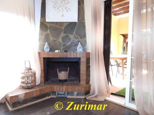 3 sovrum Villa till salu i Roquetas de Mar med pool - 500 000 € (Ref: 8747875)