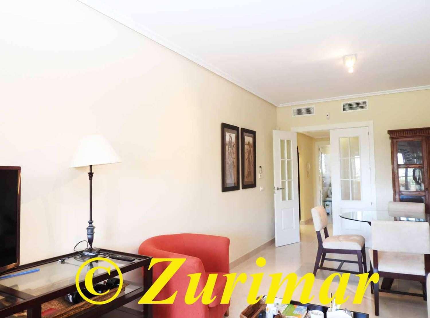 2 slaapkamer Appartement te koop in Roquetas de Mar met zwembad garage - € 259.000 (Ref: 8822600)