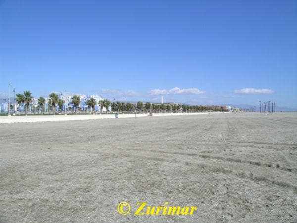 Apartamento de 2 habitaciones en Roquetas de Mar en venta con piscina - 155.000 € (Ref: 8941502)