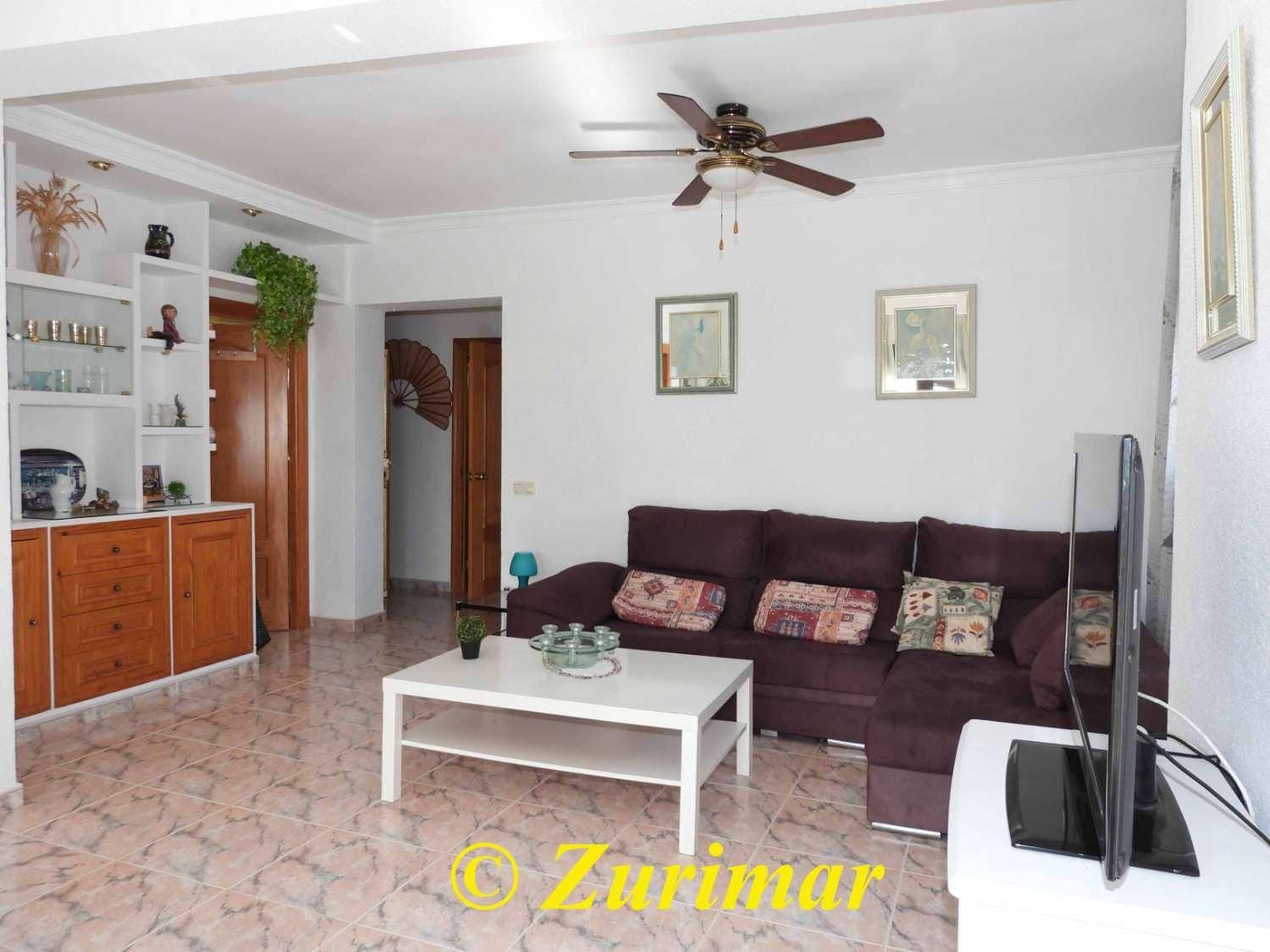 2 soveværelse Lejlighed til salg i Roquetas de Mar med swimmingpool - € 149.000 (Ref: 8941502)