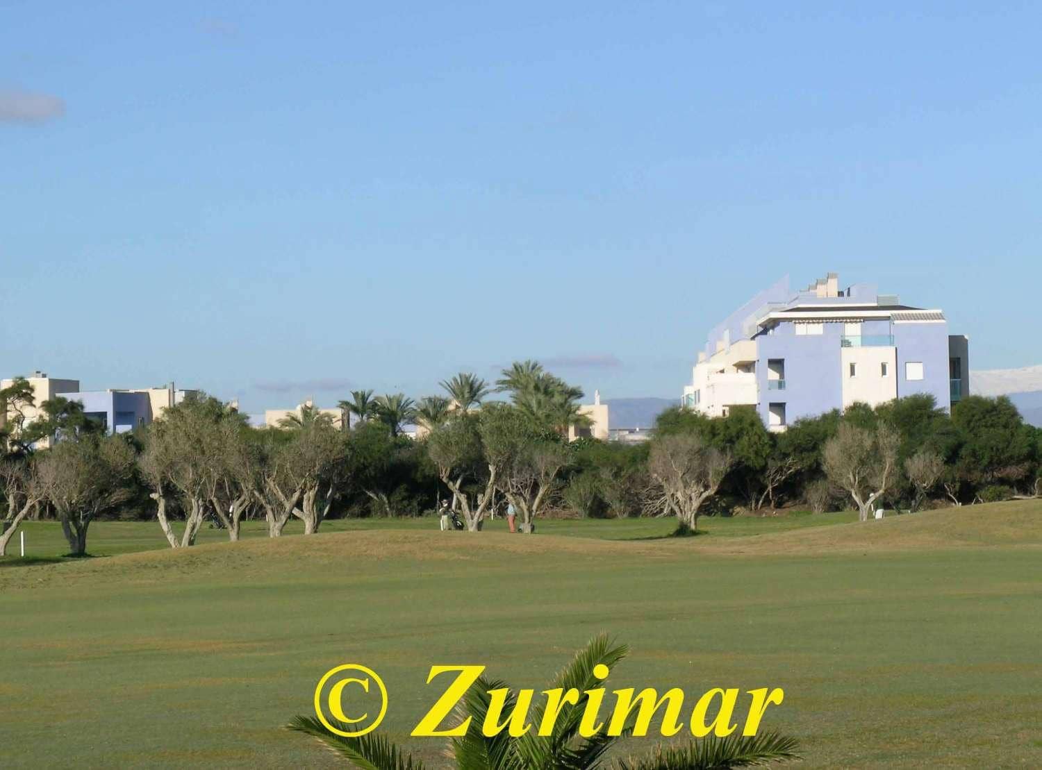 2 soveværelse Lejlighed til salg i Roquetas de Mar med swimmingpool garage - € 195.000 (Ref: 9085560)