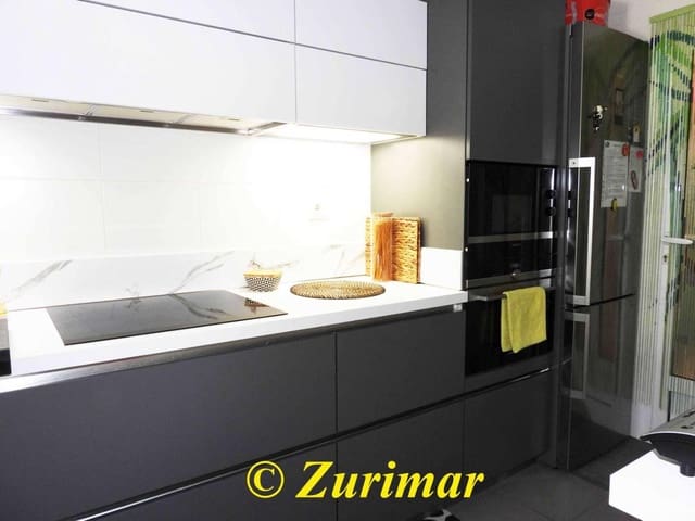 2 slaapkamer Appartement te koop in Roquetas de Mar met zwembad garage - € 195.000 (Ref: 9085560)