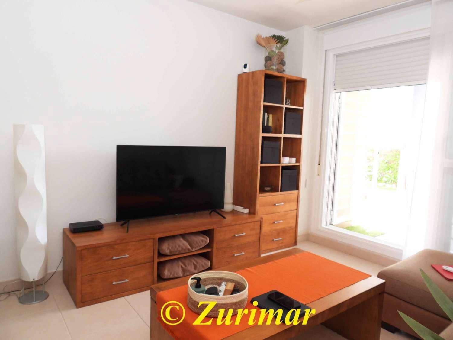 2 makuuhuone Huoneisto myytävänä paikassa Roquetas de Mar mukana uima-altaan 
autotalli - 195 000 € (Ref: 9085560)