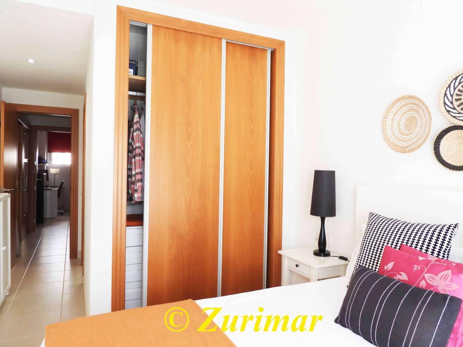 2 soverom Leilighet til salgs i Roquetas de Mar med svømmebasseng garasje - € 195 000 (Ref: 9085560)