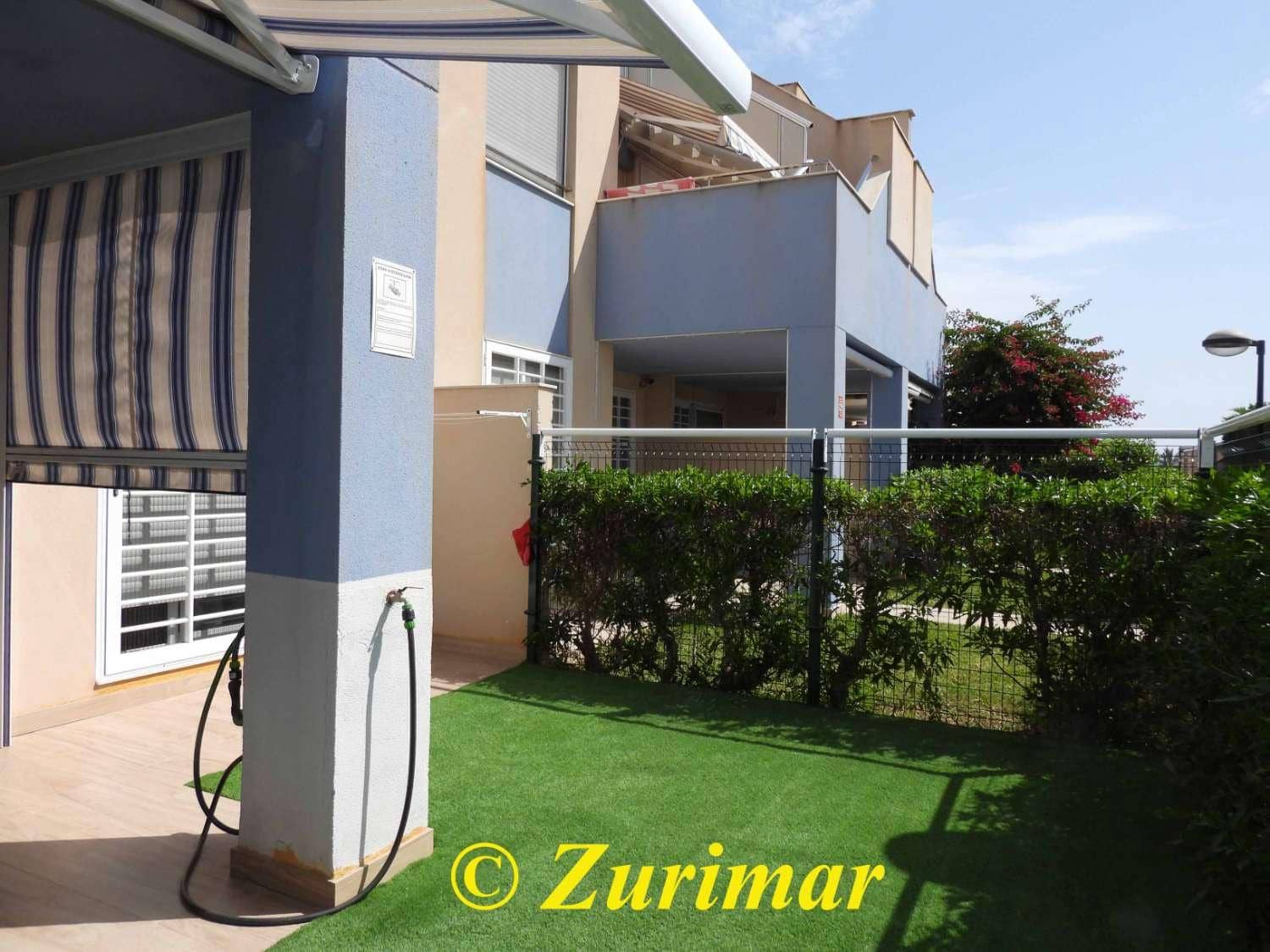 2 soverom Leilighet til salgs i Roquetas de Mar med svømmebasseng garasje - € 195 000 (Ref: 9085560)