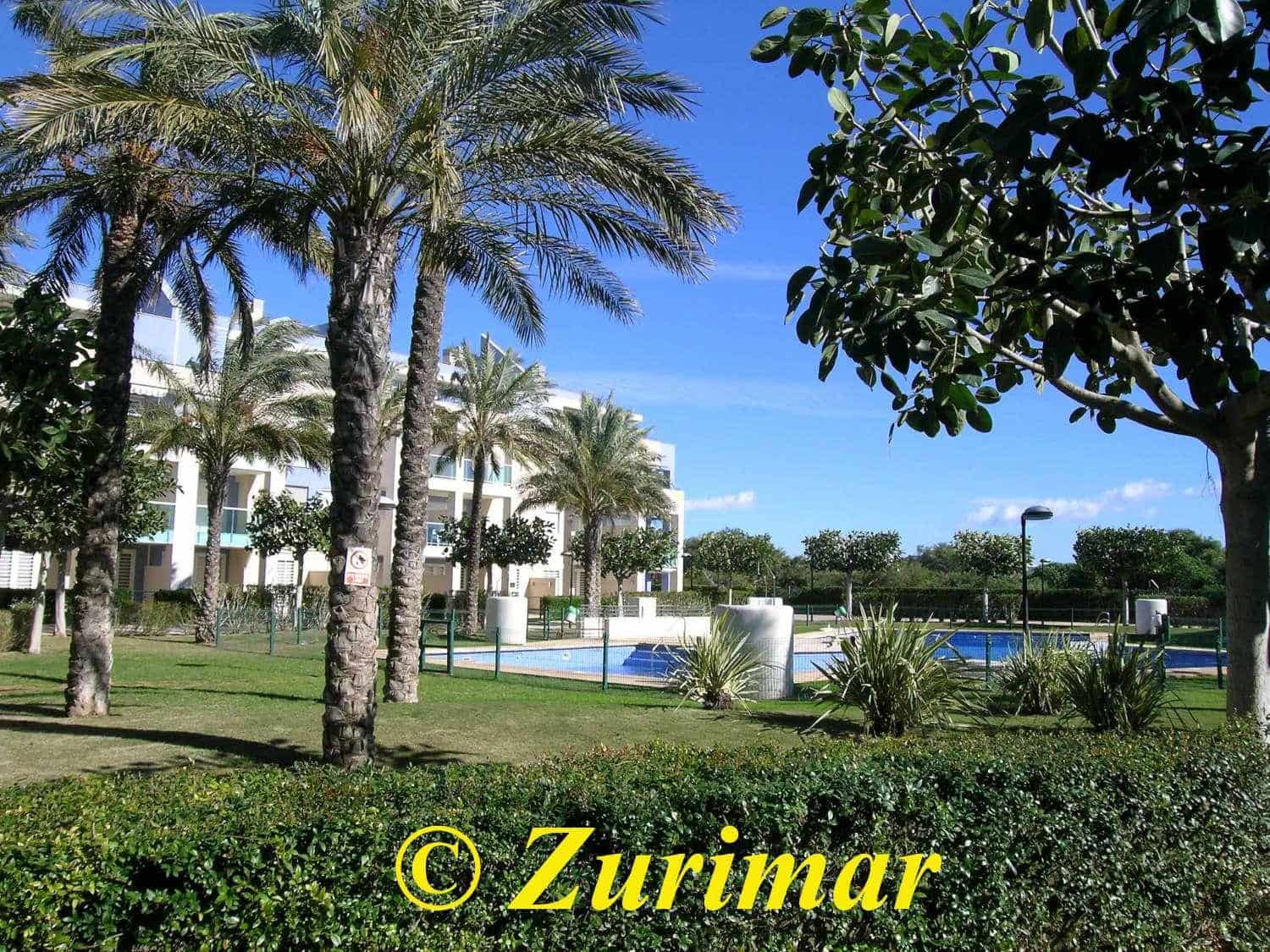 2 soverom Leilighet til salgs i Roquetas de Mar med svømmebasseng garasje - € 195 000 (Ref: 9085560)