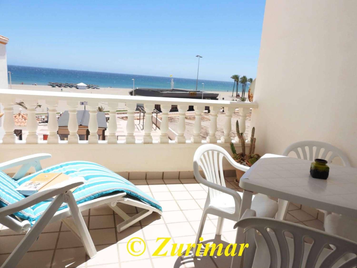 Apartment for sale in Roquetas de Mar with pool - € 195,000 (Ref: 9126893)