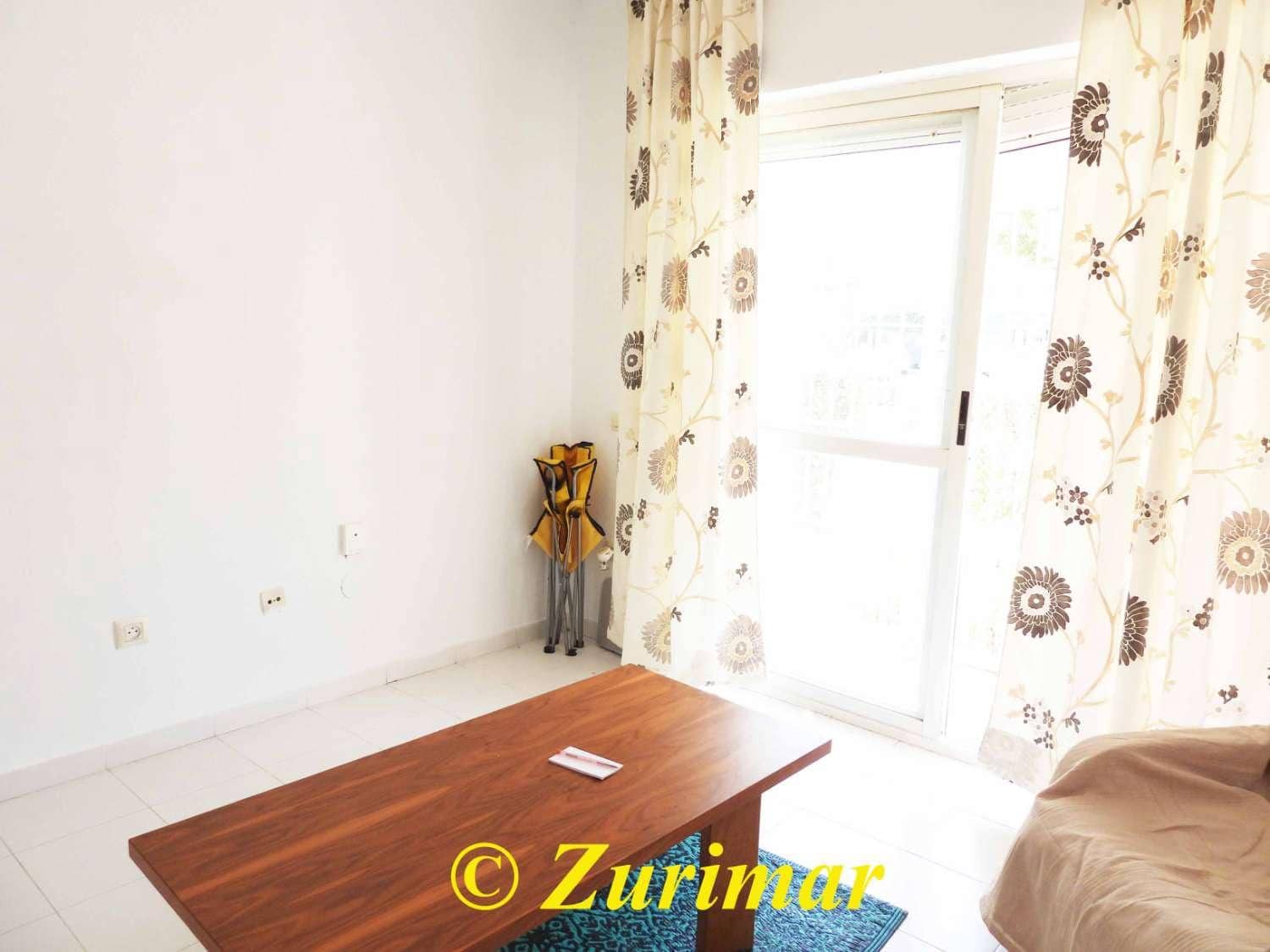 1 soverom Leilighet til salgs i Roquetas de Mar med svømmebasseng garasje - € 150 000 (Ref: 9169797)