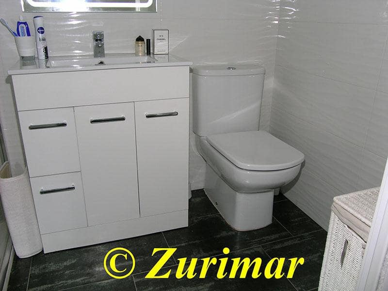 1 sypialnia Bungalow na sprzedaż w Roquetas de Mar z basenem garażem - 255 000 € (Ref: 9181223)