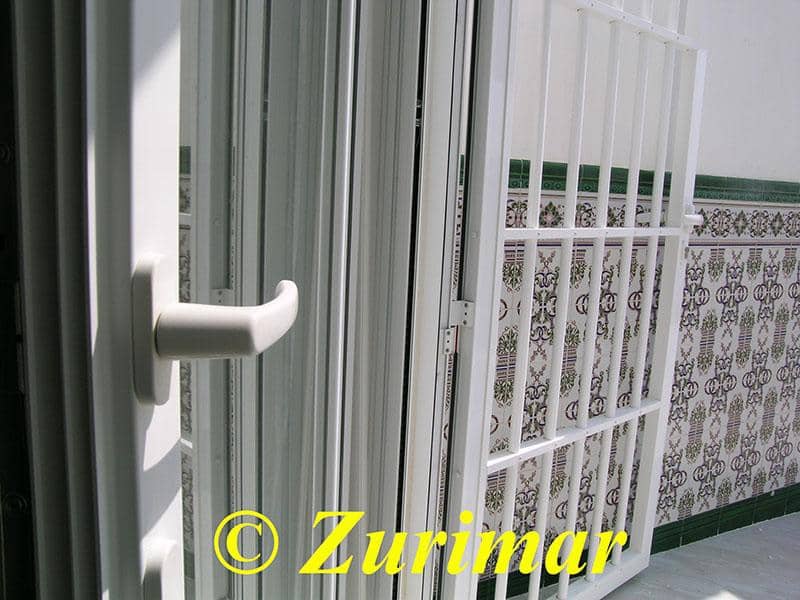 1 sypialnia Bungalow na sprzedaż w Roquetas de Mar z basenem garażem - 255 000 € (Ref: 9181223)