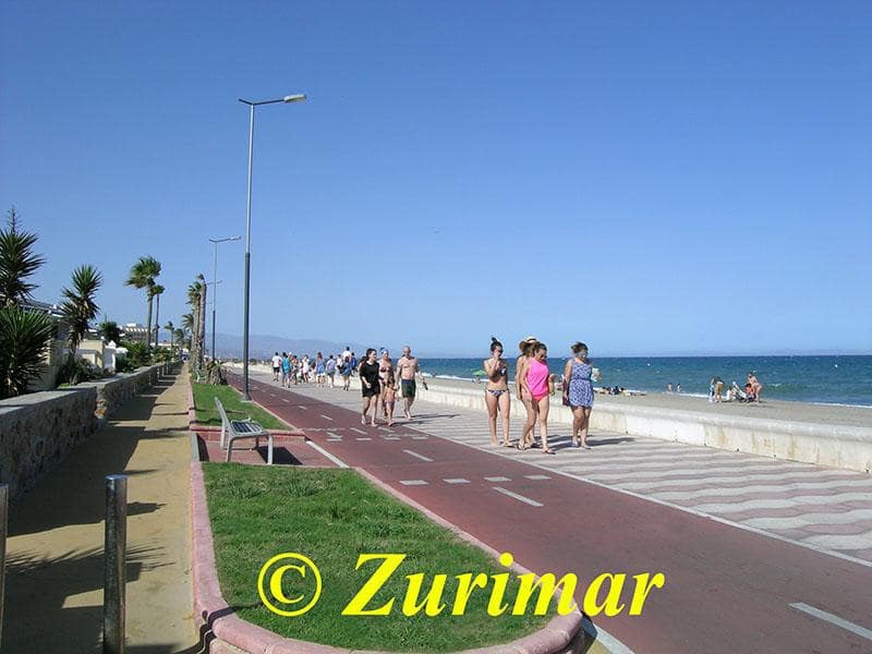 1 sypialnia Bungalow na sprzedaż w Roquetas de Mar z basenem garażem - 255 000 € (Ref: 9181223)