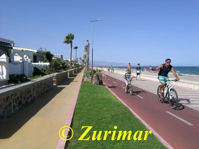 1 sypialnia Bungalow na sprzedaż w Roquetas de Mar z basenem garażem - 255 000 € (Ref: 9181223)