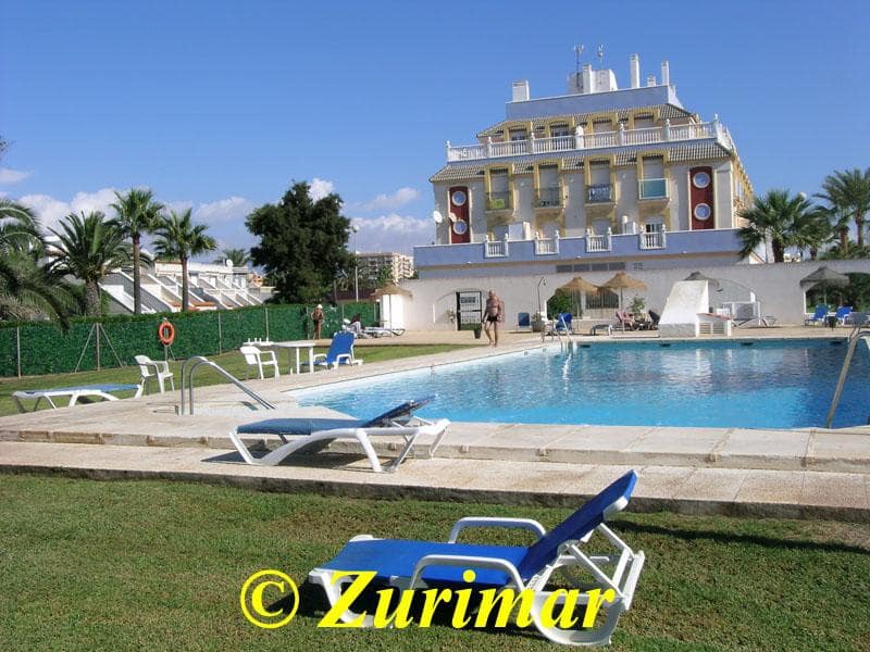 1 sovrum Bungalow till salu i Roquetas de Mar med pool garage - 255 000 € (Ref: 9181223)