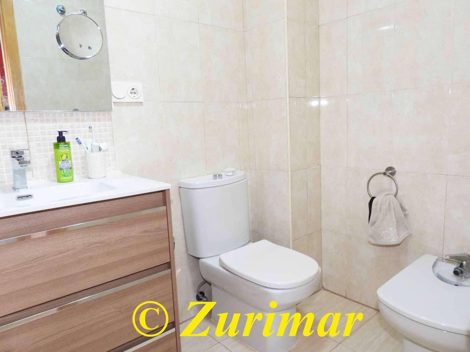 1 bedroom Apartment for sale in Roquetas de Mar with garage - € 117,000 (Ref: 9202612)