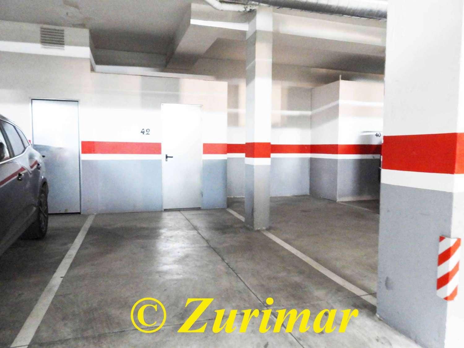 1 bedroom Apartment for sale in Roquetas de Mar with garage - € 117,000 (Ref: 9202612)