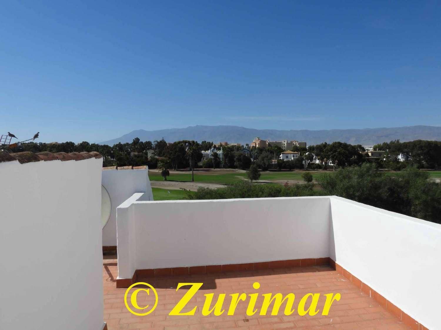 3 soveværelse Lejlighed til salg i Roquetas de Mar med swimmingpool - € 265.000 (Ref: 9217706)