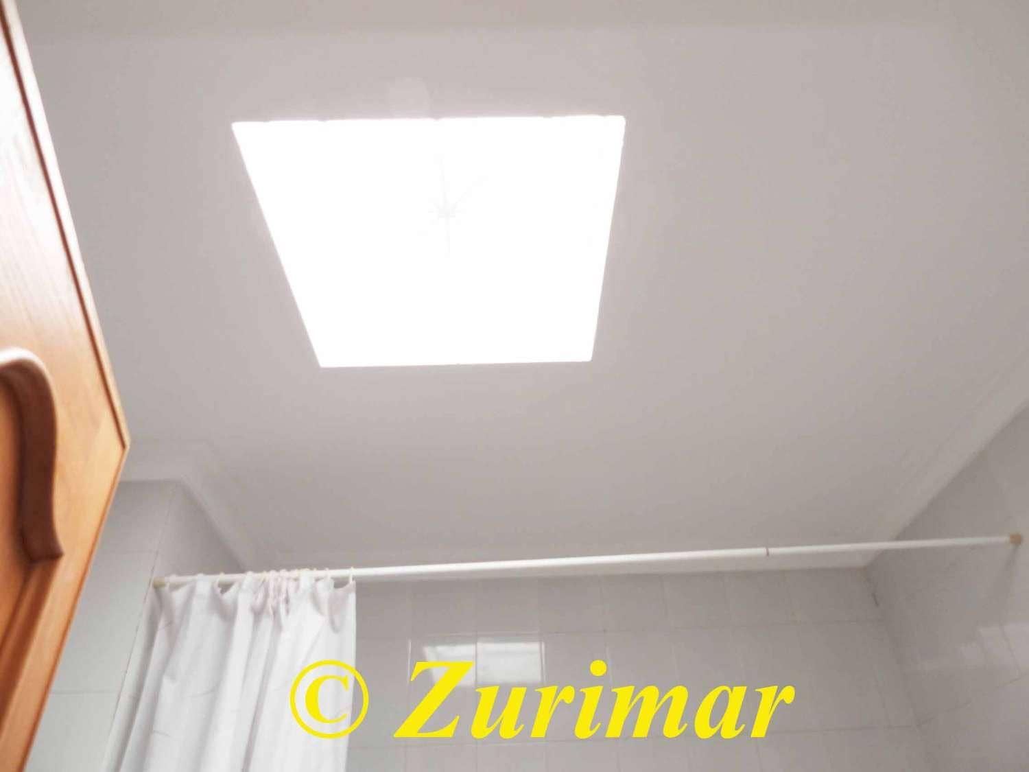 3 sovrum Lägenhet till salu i Roquetas de Mar med pool - 265 000 € (Ref: 9217706)