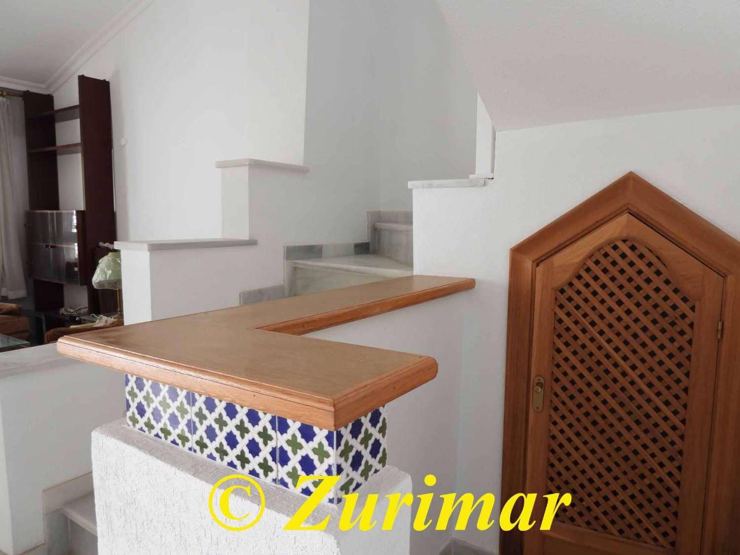 3 bedroom Apartment for sale in Roquetas de Mar with pool - € 265,000 (Ref: 9217706)