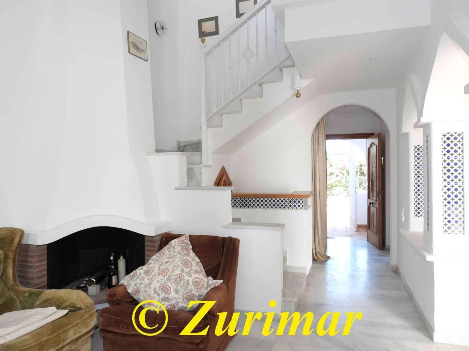 3 makuuhuone Huoneisto myytävänä paikassa Roquetas de Mar mukana uima-altaan - 265 000 € (Ref: 9217706)