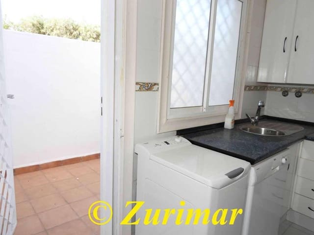 3 slaapkamer Appartement te koop in Roquetas de Mar met zwembad - € 265.000 (Ref: 9217706)
