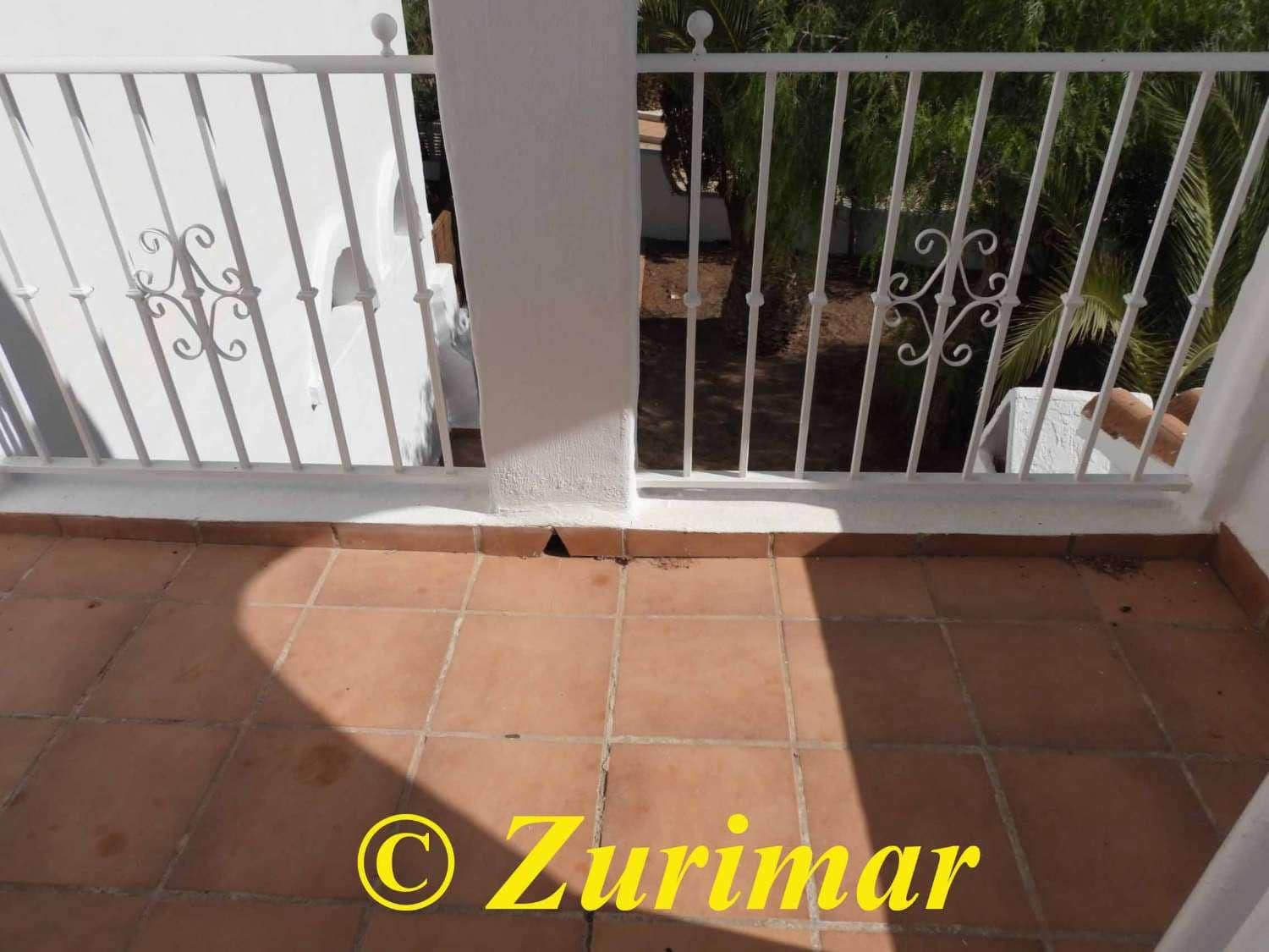 3 makuuhuone Huoneisto myytävänä paikassa Roquetas de Mar mukana uima-altaan - 265 000 € (Ref: 9217706)